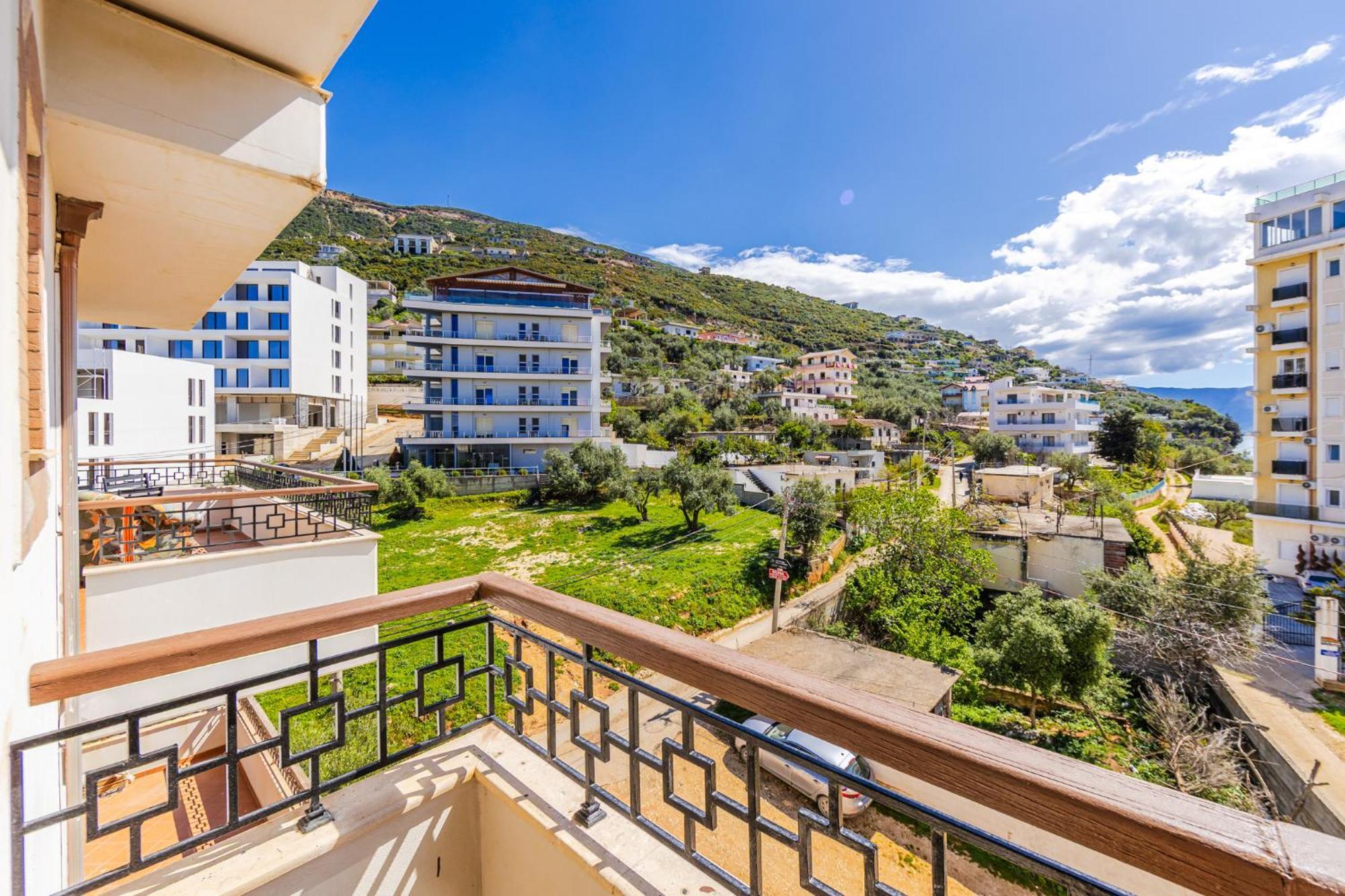 Melon Apartments Vlore Bagian luar foto